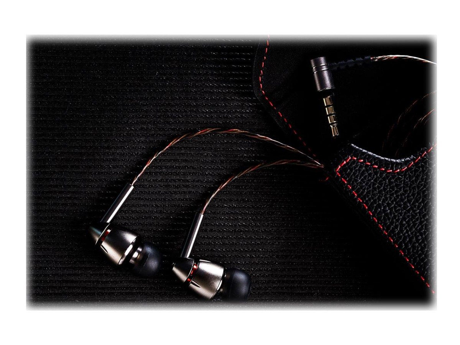 1MORE Quad Driver In-Ear 1MORE Quad Driver In-Ear